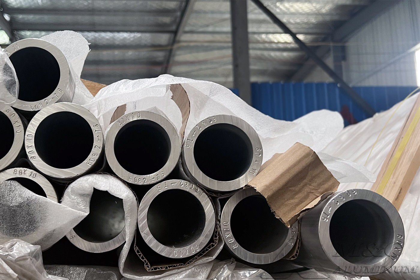 Aluminum tube